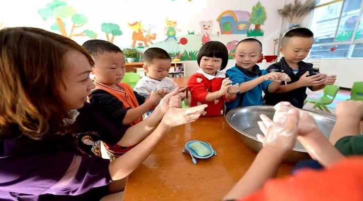 幼教老師養(yǎng)成好習慣助力孩子收獲美好人生