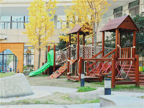 幼兒園進(jìn)行空間設(shè)計(jì)時(shí)應(yīng)該從哪些角度考慮？